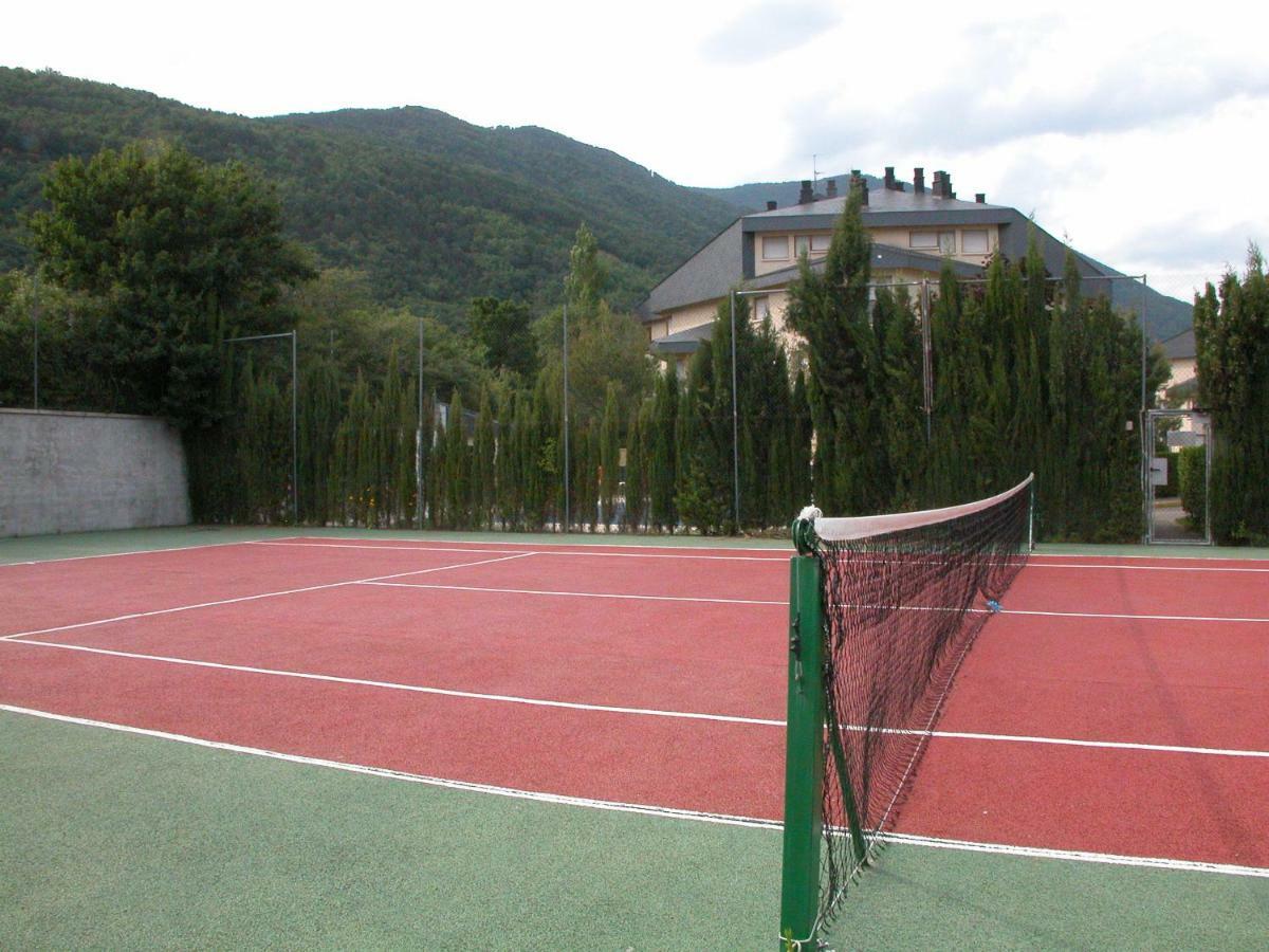 Tena Biescas Tourist Home Buitenkant foto